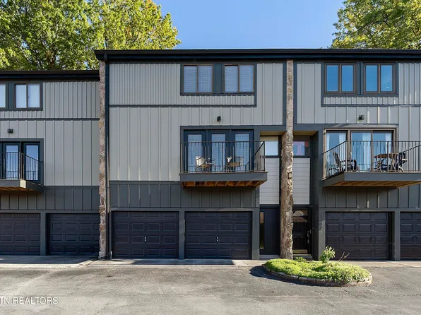 1914 Cherokee Bluff Dr, Knoxville, TN 37920