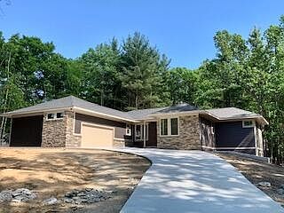 2nd image of 9420 Benjamin Dr