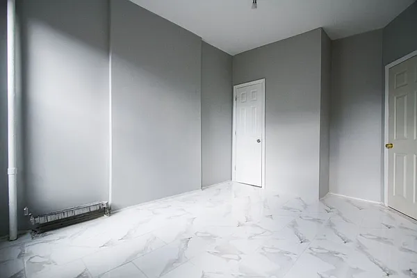 Rented by TheRealEstateCompany.com LLC | media 18