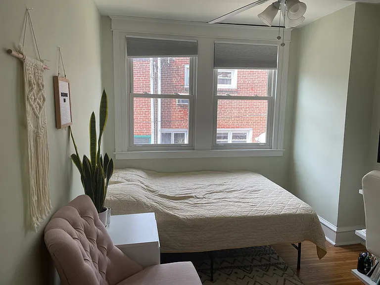 Back bedroom