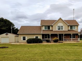 3590 Smith Rd, Fremont, OH 43420