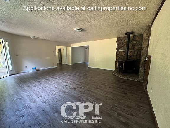 3rd image of 671 Ragland Rd