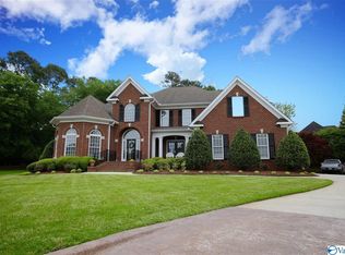 2407 Crown Cir SE, Decatur, AL 35603