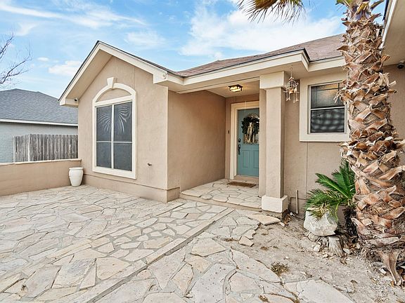 5th image of 201 Pete Dr