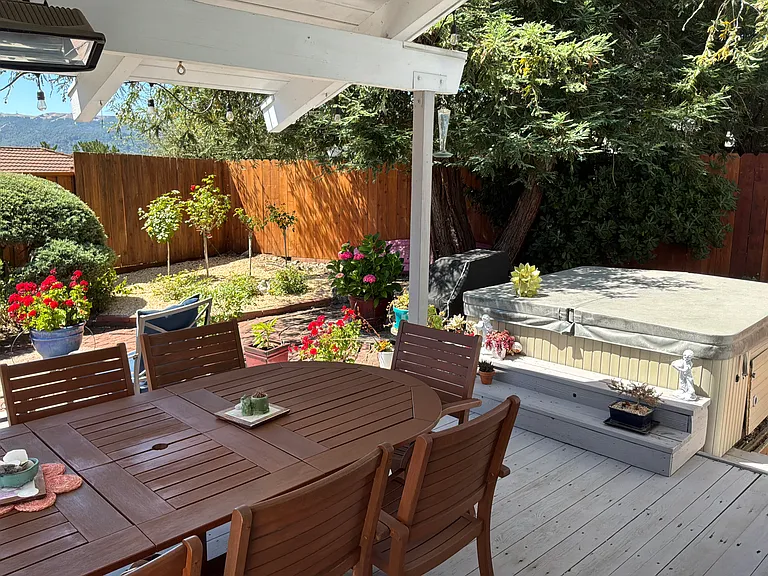 7 Carmen Ct — Photo 12