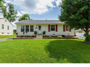 10332 Saint Katherine Ln, Saint Ann, MO