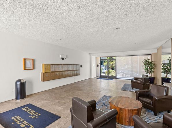 5150 Yarmouth Ave APT 205