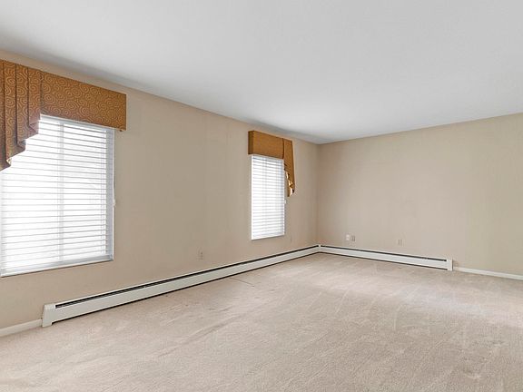 5th image of 5216 Lawford Ln