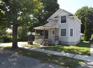 309 N D St, Cheboygan, MI 49721
