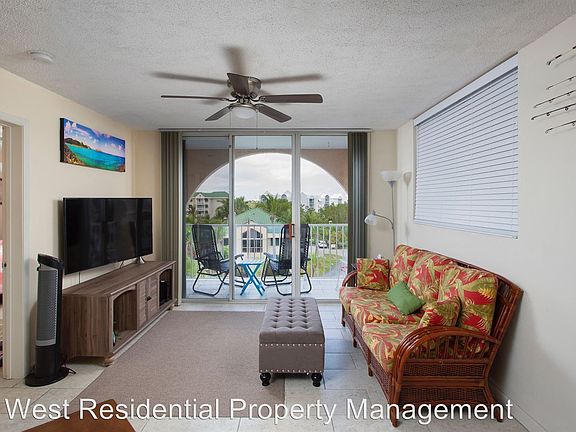 3rd image of 3930 S Roosevelt Blvd APT 414W