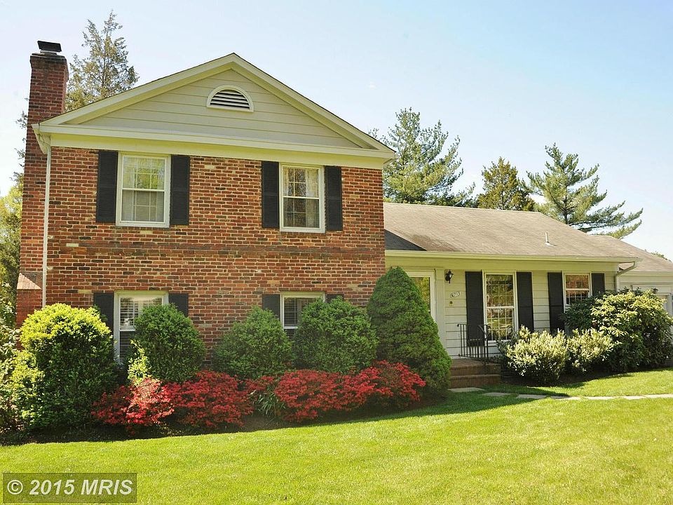 1st image of 6713 Stoneybrooke Ln