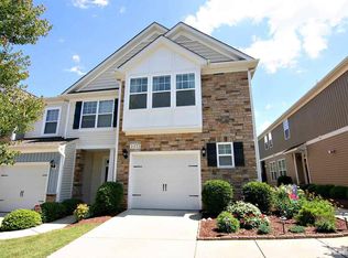 2433 Memory Ridge Dr, Raleigh, NC 27606
