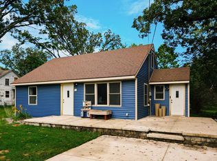 23 2nd Ave NE, New London, MN 56273