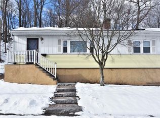 17 Buttaro Rd, Woburn, MA 01801