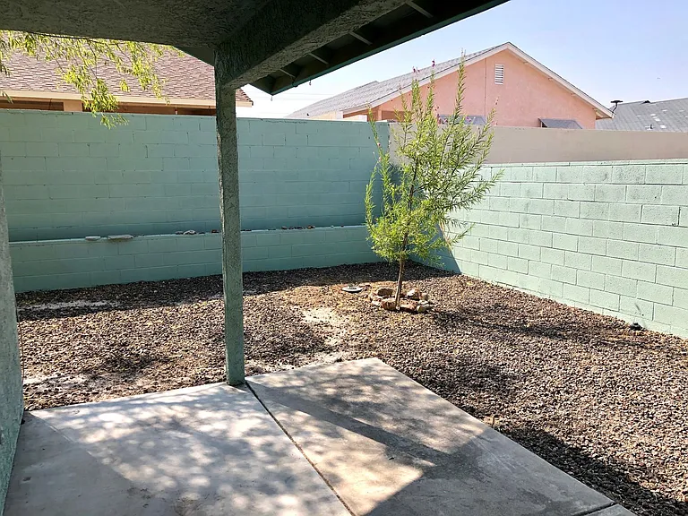3905 Raymond Ave — Photo 26