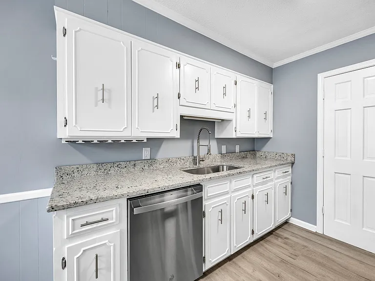 2901 Chatsworth Rd #B — Photo 11