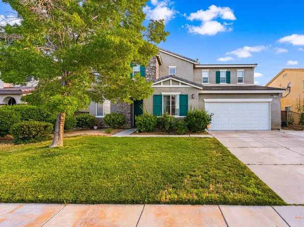 2238 Thorncroft Cir, Palmdale, CA 93551