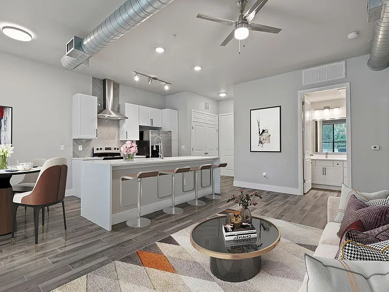 Briar Forest Lofts — Photo 10