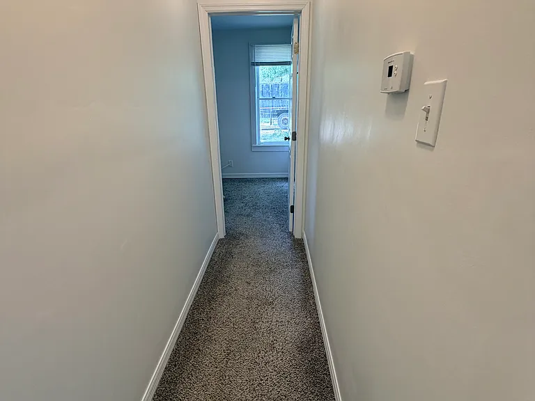 325 S 2nd St #204 — Photo 11