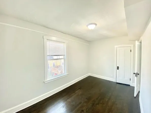 3636 W Iowa St #1R, Chicago, IL 60651