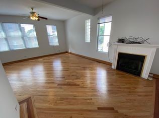 1810 W Augusta Blvd #CH, Chicago, IL 60622