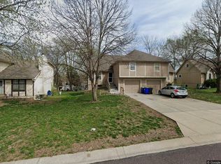 8259 Perry St #8261, Overland Park, KS 66204