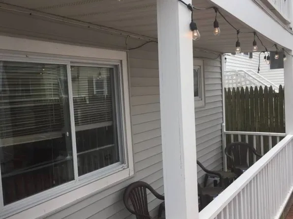 7 I St, Hampton, NH 03842