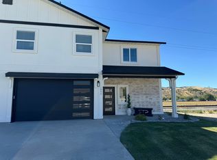 1953 S 1st Ave, Pocatello, ID 83201