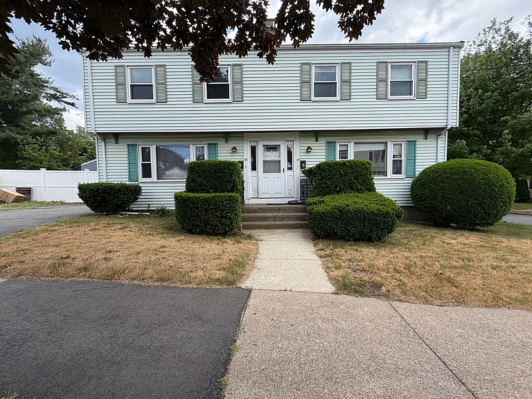 35 Rose Ave #35 — Photo 15