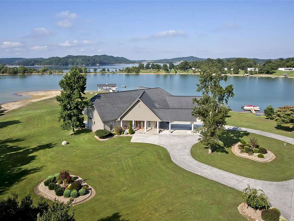 1st image of 2020 Harbor Hills Dr