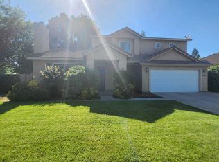 3947 S Oak View St, Visalia, CA 93277