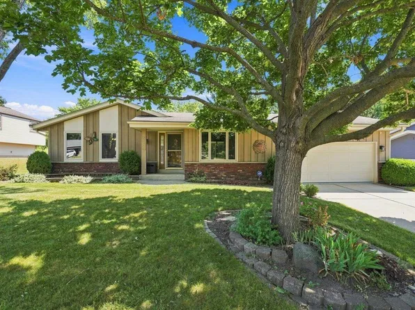8150 S 58th STREET, Franklin, WI 53132