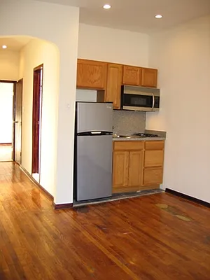 Rented by City Connections Realty | media 50