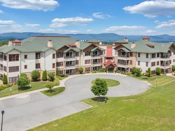 5426 The Peaks Dr #103, Roanoke, VA 24018