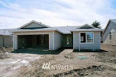 15915 90th Avenue SE photo 1