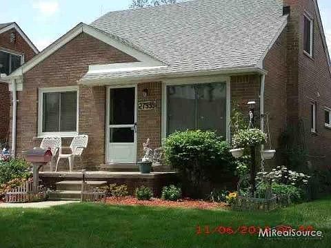 1st image of 27939 Grant St