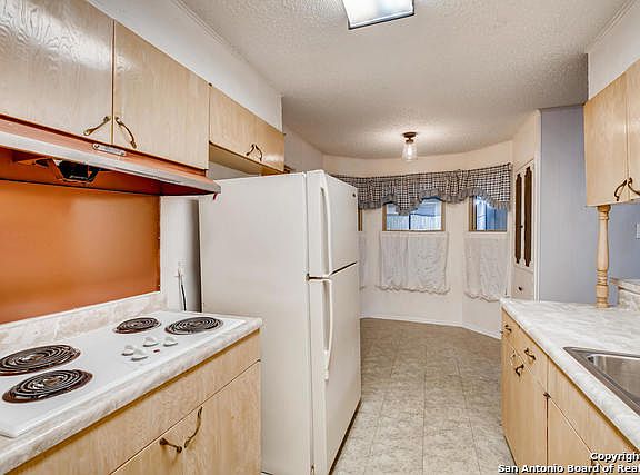 5th image of 6719 Farrow Pl