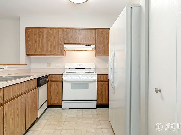 5th image of 252 W Jennifer Ln Unit 3
