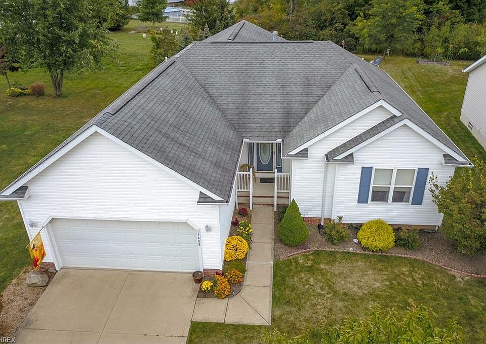 1st image of 15408 Royal Oak Dr