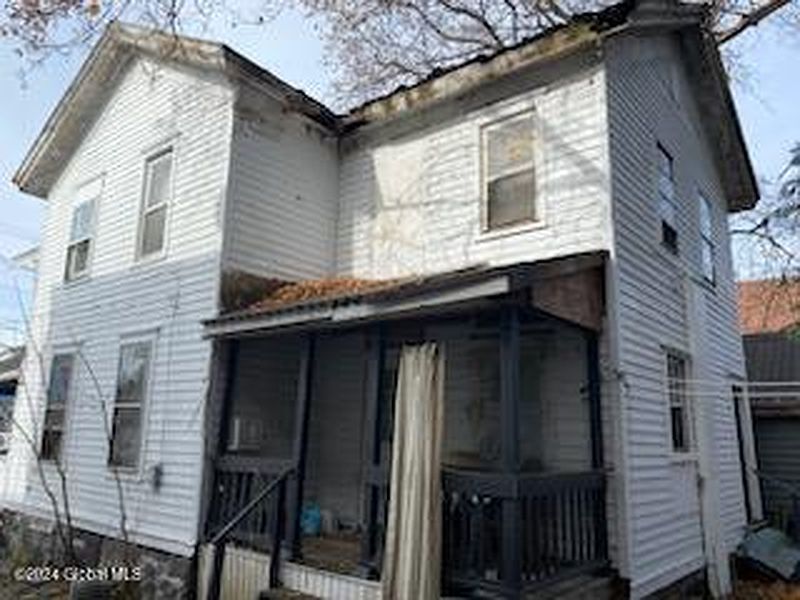 3rd image of 336 N Main Street