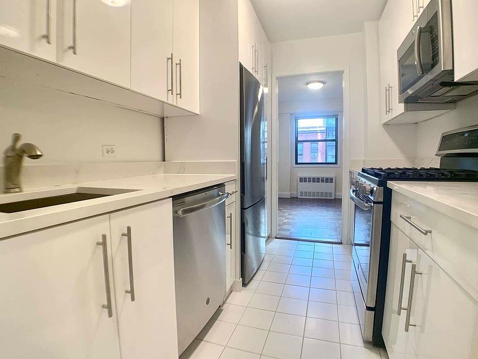 1st image of 420 E 79th St APT 6D