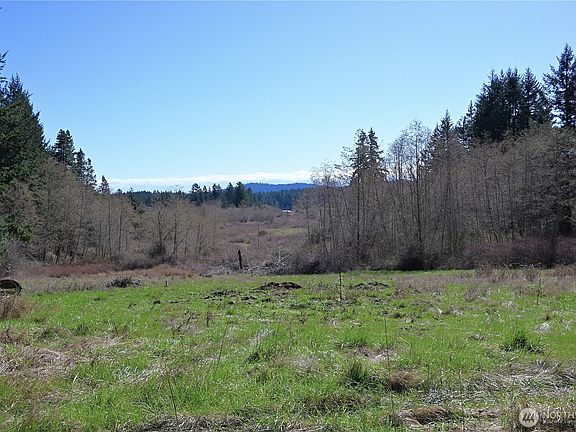 2nd image of 1111 Sandwith Road