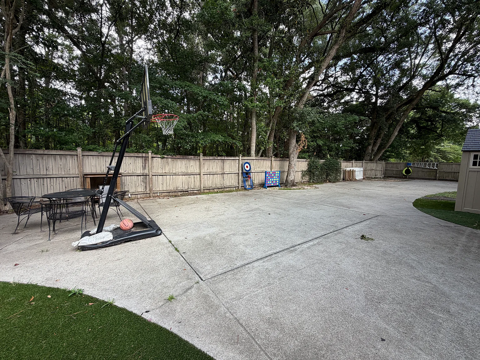 3 bed, 3.5 bath, 2768 sqft, $3,600 — Photo 2