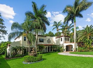 6864 SW 68th St, Miami, FL 33143