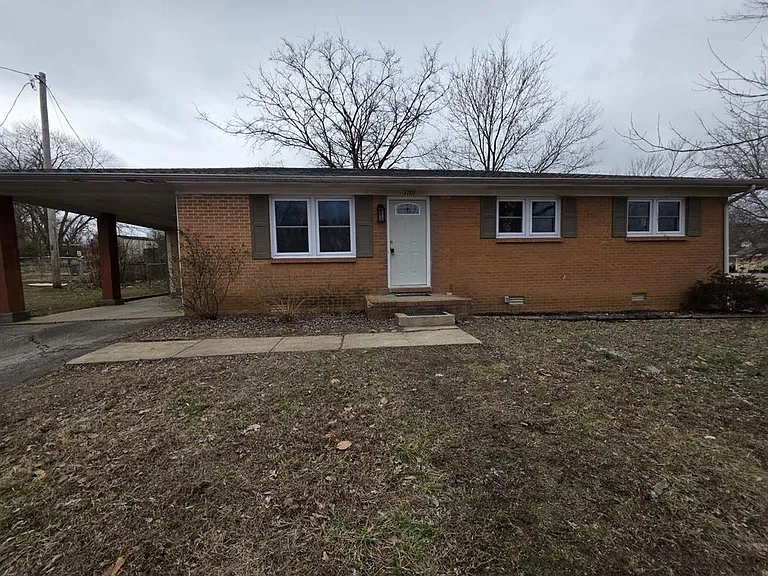 3701 Bahama Dr — Photo 1