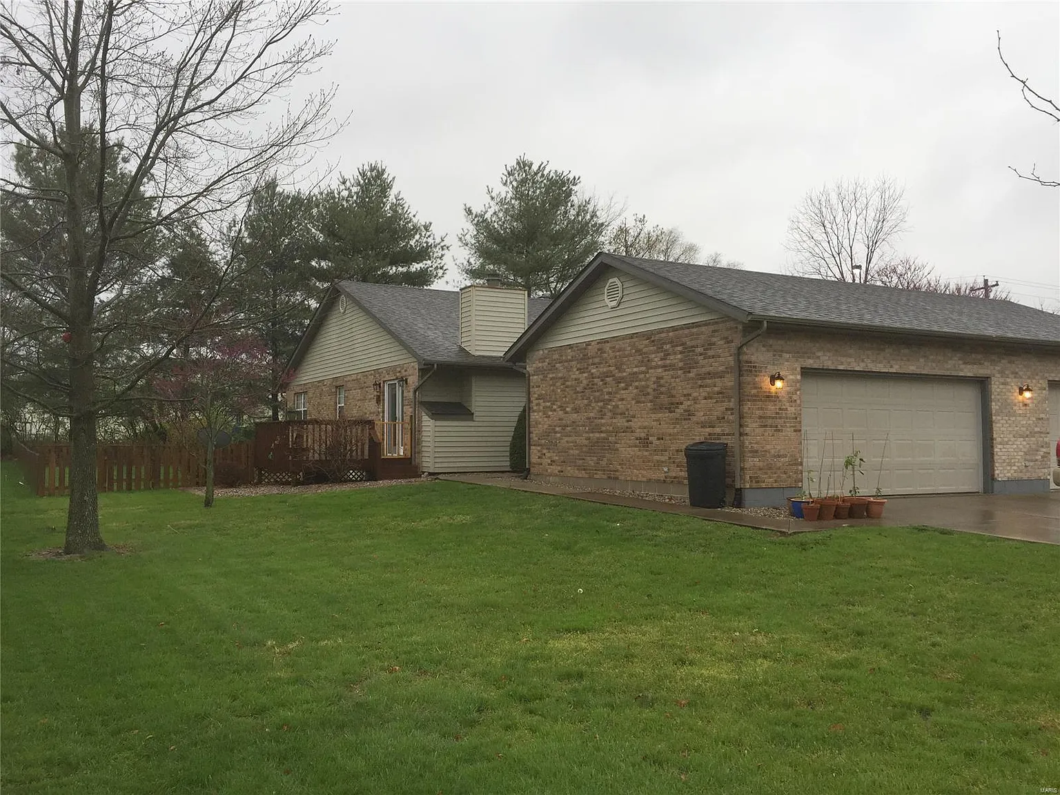 348 Meadow Ridge Dr photo 1