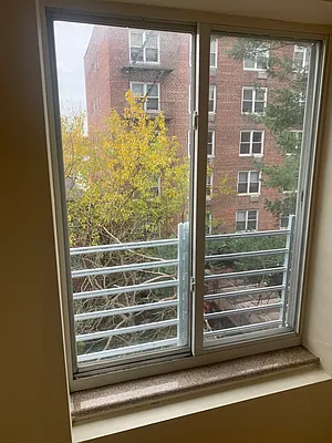 Rented by 18 REALTY | media 23