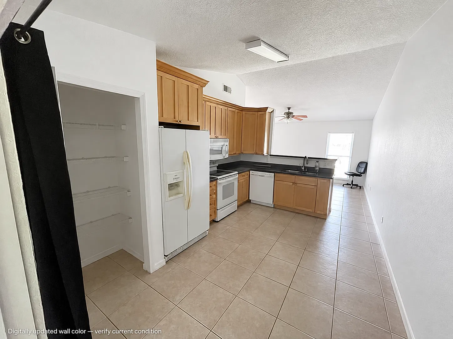 2 bed, 900 sqft, $1,800 — Photo 4