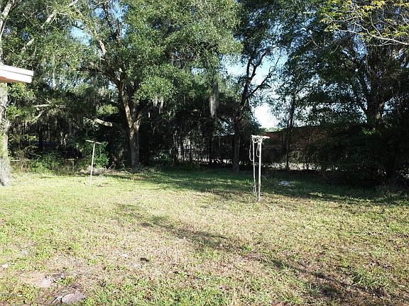2nd image of 6239 Katanga Dr E
