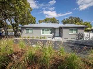 877 42nd Ave N, Saint Petersburg, FL 33703